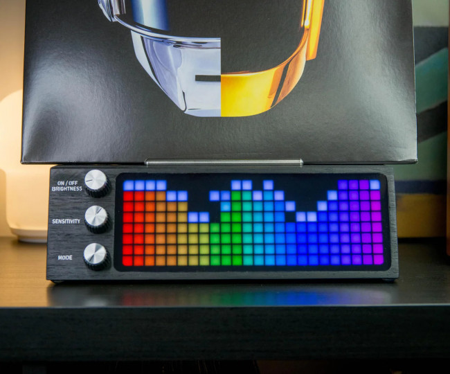 Гаджет для колекціонерів вінілу Smart Now Playing Vinyl Record Stand